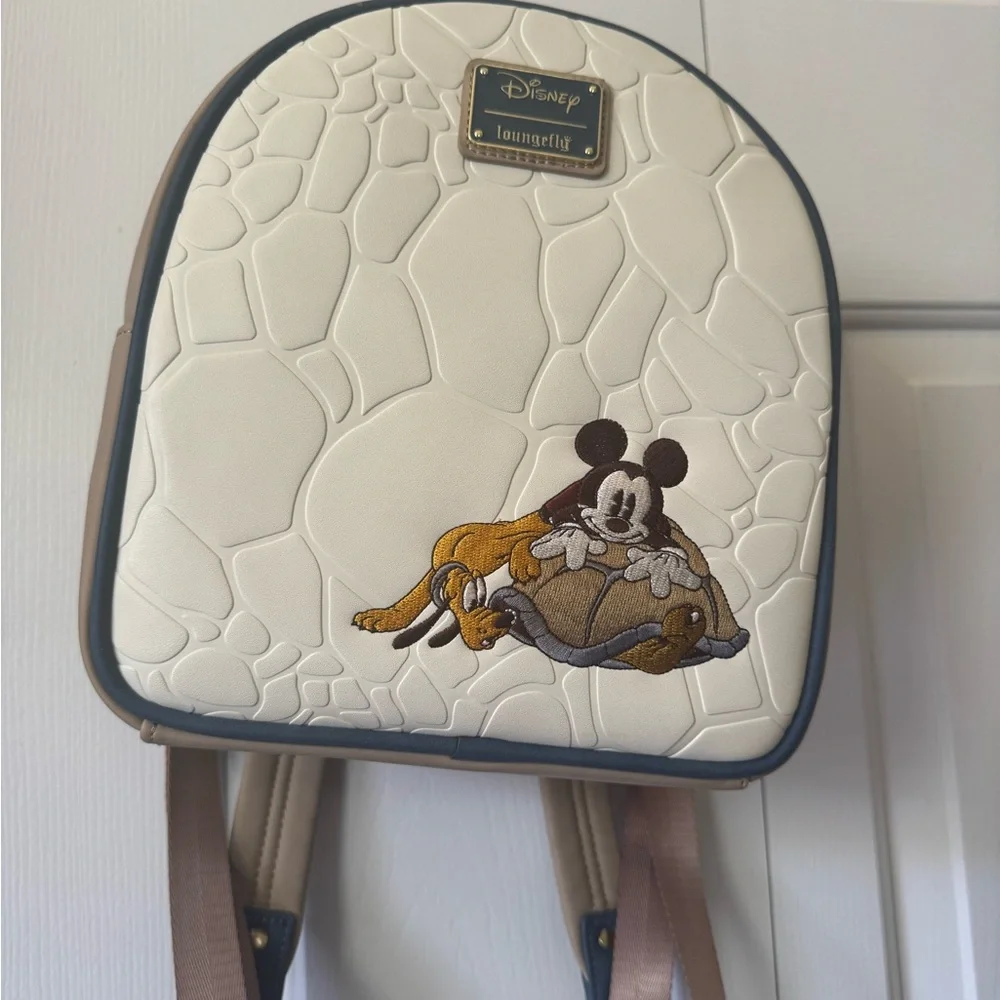 Disney Mickey Mouse Turtle Shell Mini Backpack - Picture 6 of 7